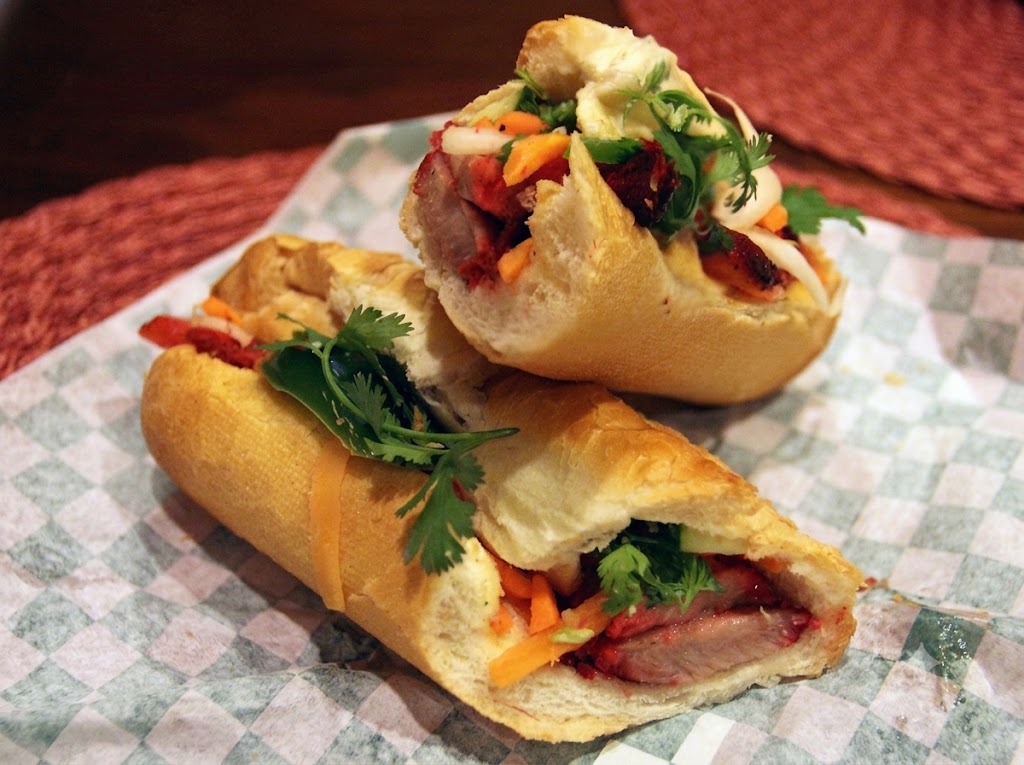 Xá xíu Pork Bánh mì – A Famous Street Food of Vietnam