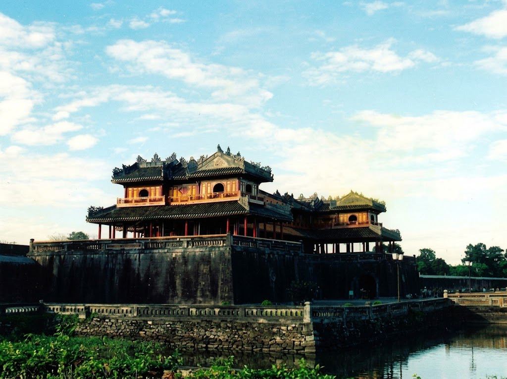The Ancient Capital of Huế – The Birthplace of Bun Bo Hue